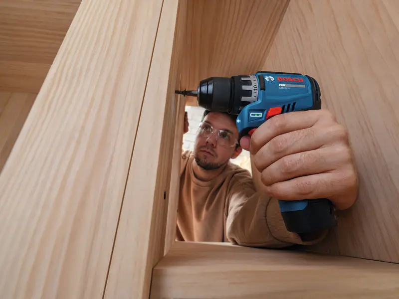 Bosch Professional GSR 12V-31  - đánh giá và giá Power Z Tools